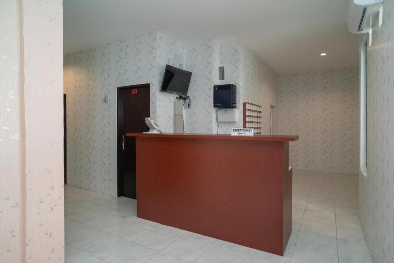 Reddoorz Near Sarinah Jakarta Exterior photo